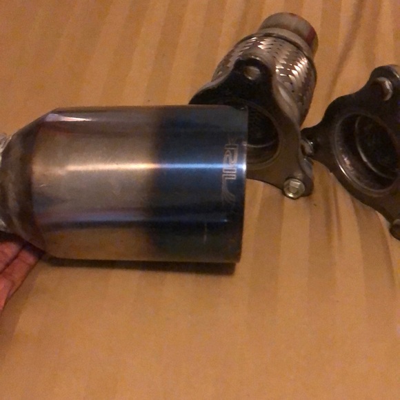 Exhaust tips Diesel - Picture 1 of 2